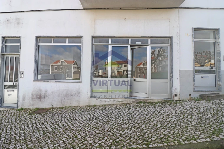 Loja para Arrendamento em Bombarral e Vale Covo Foto 4