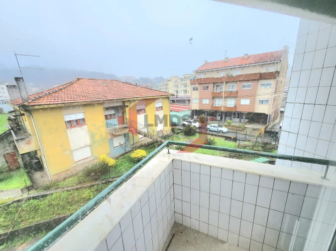 Apartamento T2 para Venda em Oliveira do Douro Foto 8