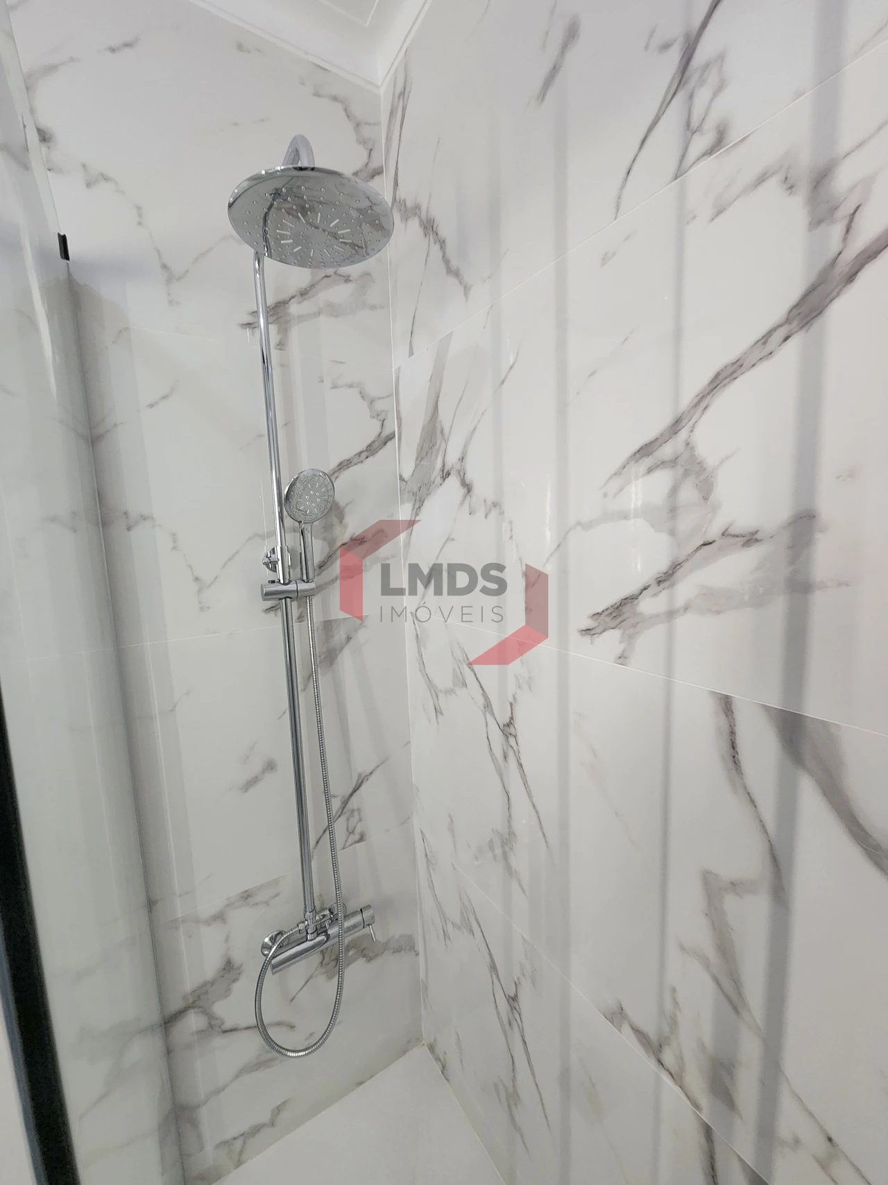 Apartamento T2 para Venda em Oliveira do Douro Foto 18