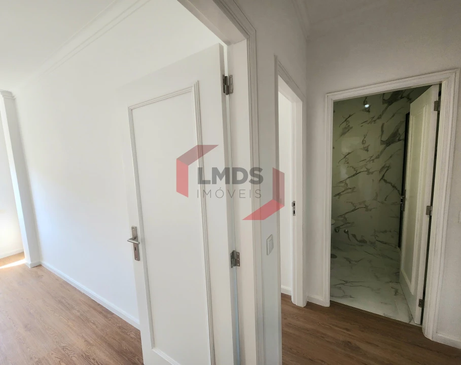 Apartamento T2 para Venda em Oliveira do Douro Foto 13