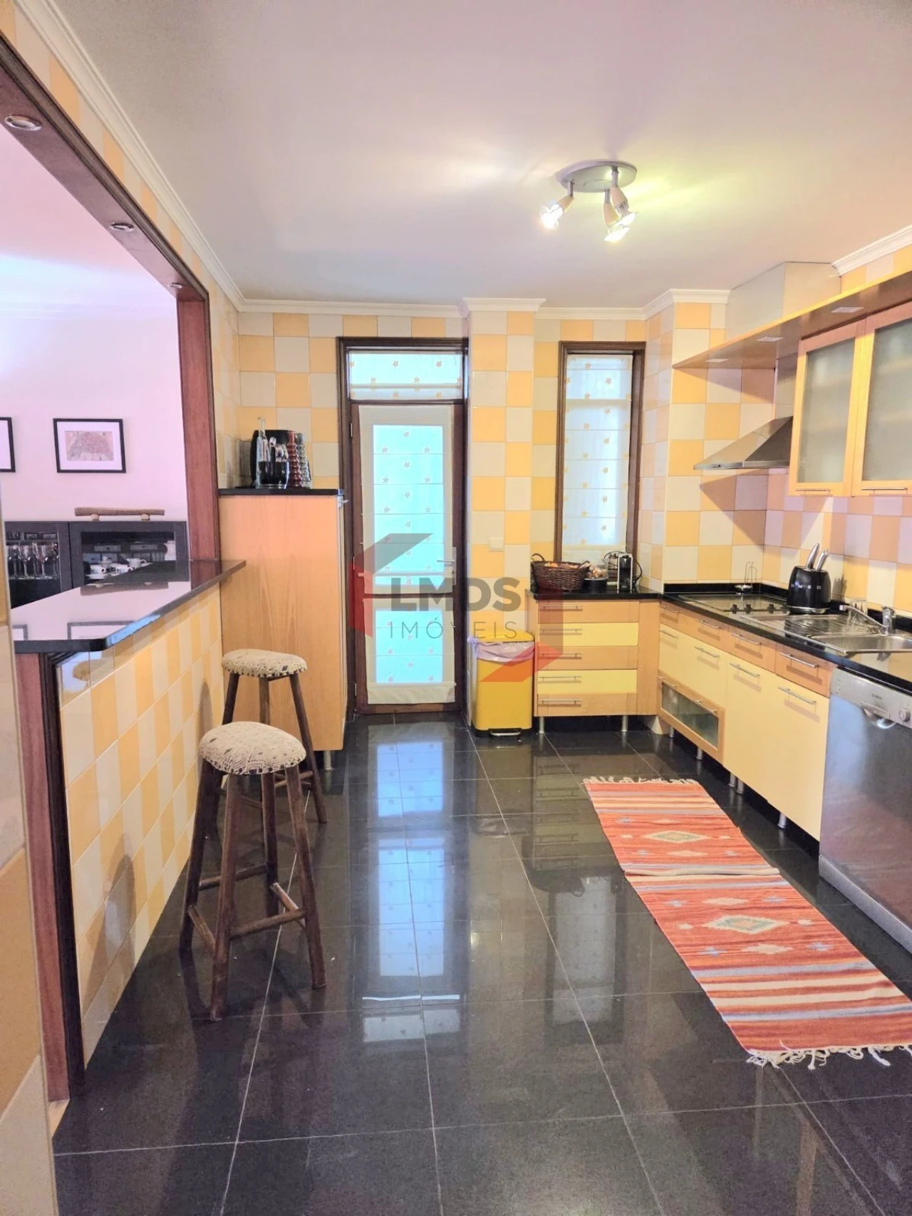 Apartamento T3 para Venda em Mafamude e Vilar do Paraíso Foto 16