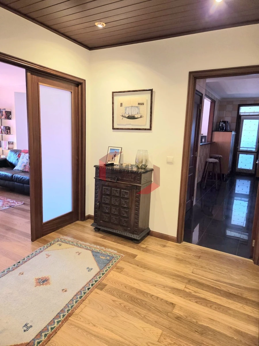 Apartamento T3 para Venda em Mafamude e Vilar do Paraíso Foto 7