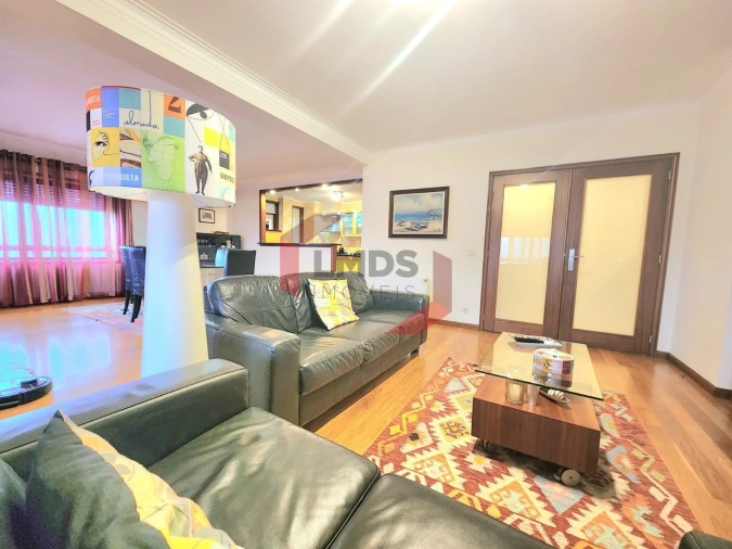 Apartamento T3 para Venda em Mafamude e Vilar do Paraíso Foto 10