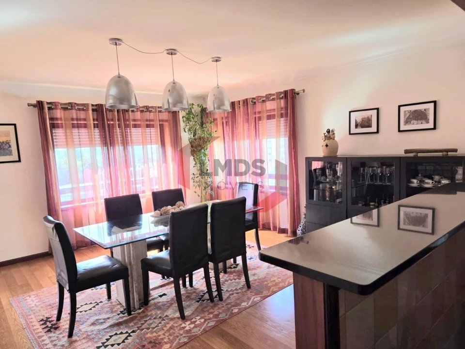 Apartamento T3 para Venda em Mafamude e Vilar do Paraíso Foto 19