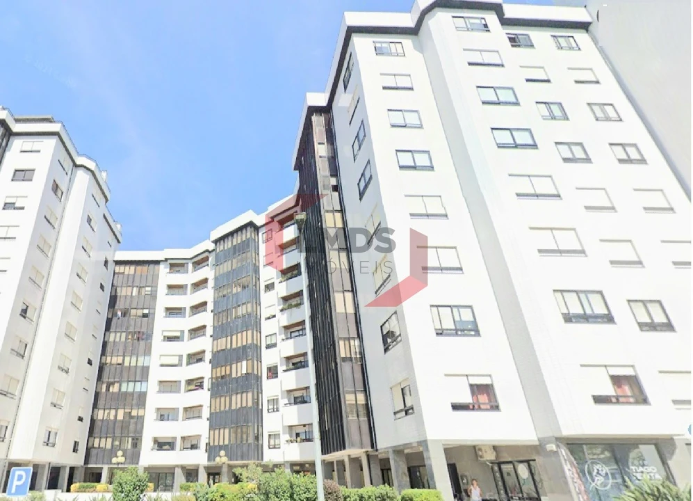 Apartamento T3 para Venda em Mafamude e Vilar do Paraíso Foto 5