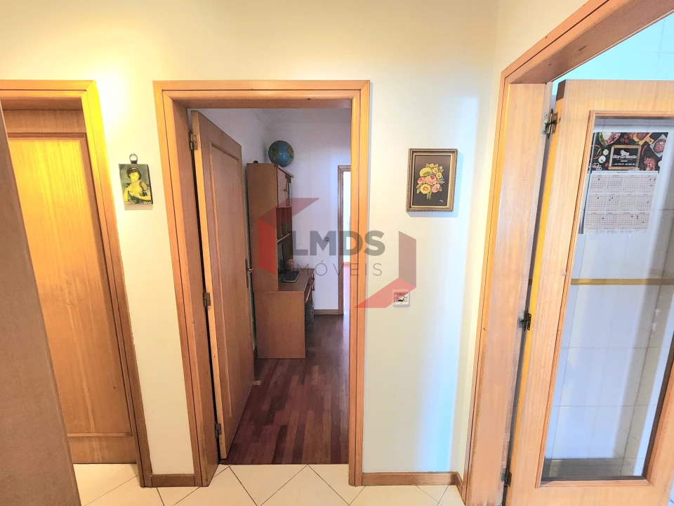 Apartamento T2 para Venda em Rio Tinto Foto 18