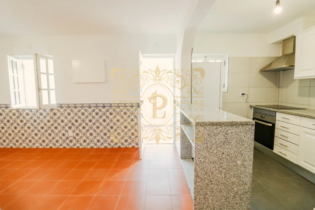 Moradia T2 para Venda em Sesimbra (Castelo) Foto 9