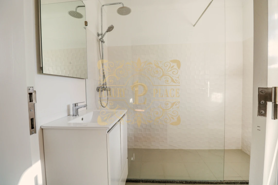 Moradia T2 para Venda em Sesimbra (Castelo) Foto 20