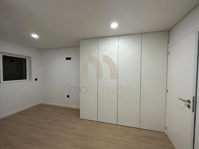 Apartamento T2 para Venda em Lustosa e Barrosas (Santo Estêvão) Foto 5