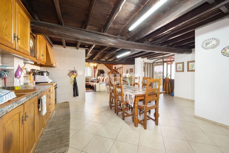 Moradia T3 para Venda em Colmeias e Memória Foto 9