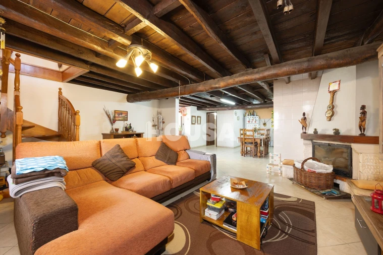 Moradia T3 para Venda em Colmeias e Memória Foto 4