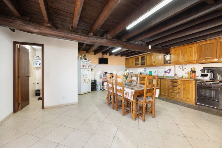 Moradia T3 para Venda em Colmeias e Memória Foto 6