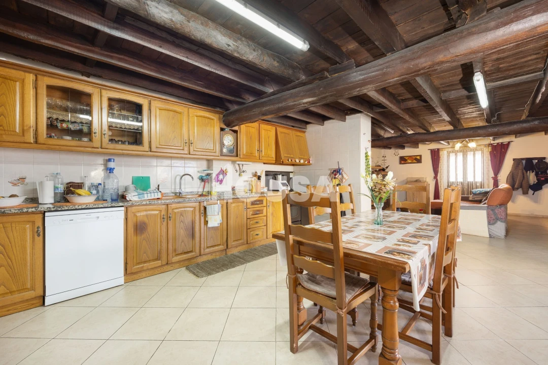 Moradia T3 para Venda em Colmeias e Memória Foto 8