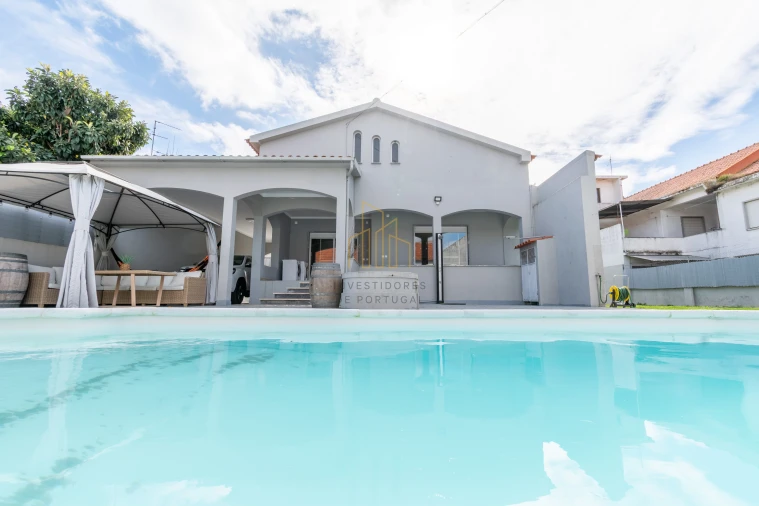 Moradia T2 para Venda em Alpiarça Foto 1
