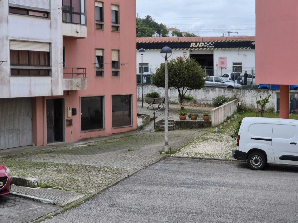 Loja para Venda em Milharado Foto 8