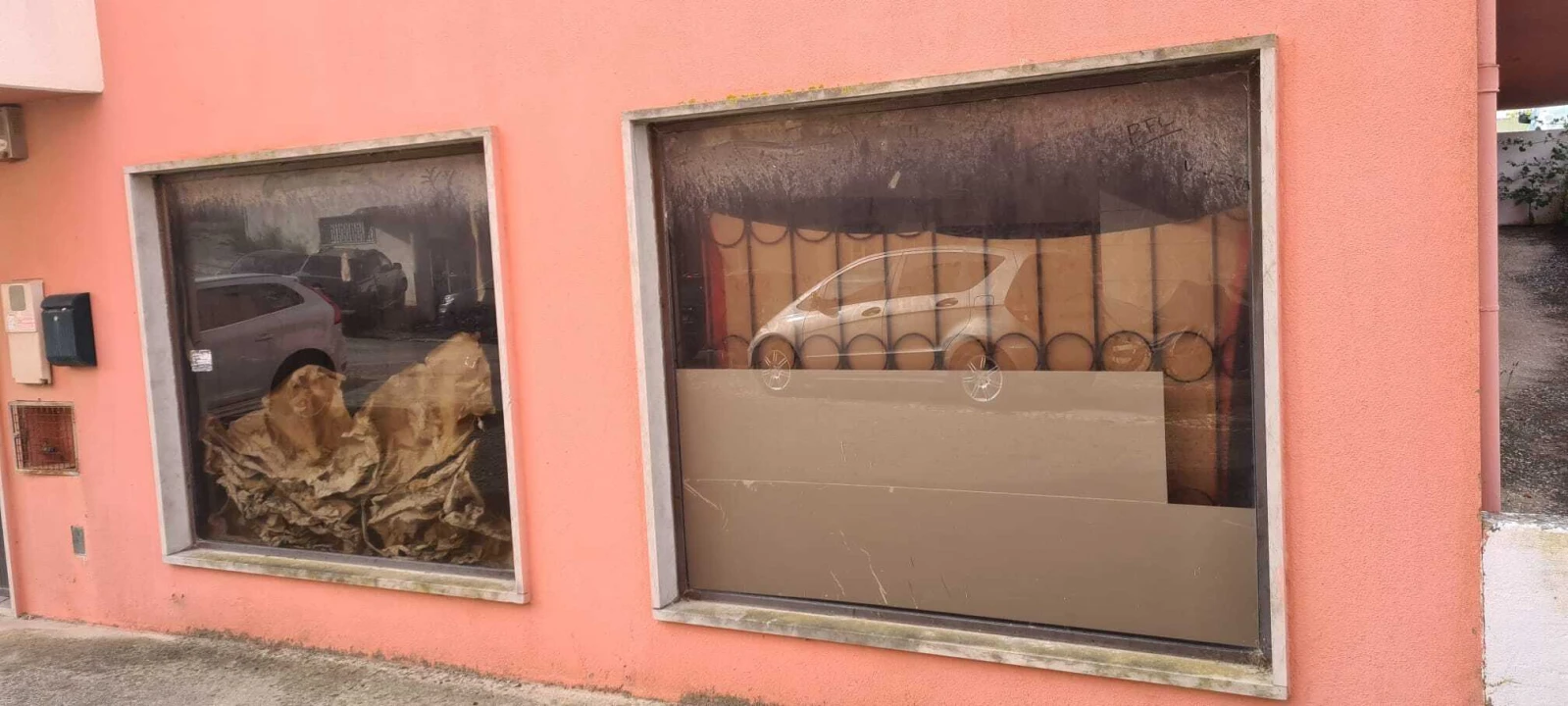 Loja para Venda em Milharado Foto 3