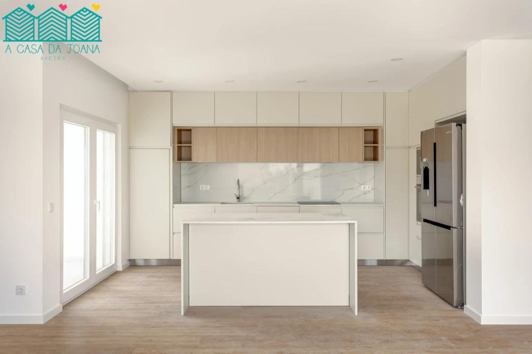 Moradia T4 para Venda em São Domingos de Rana Foto 4