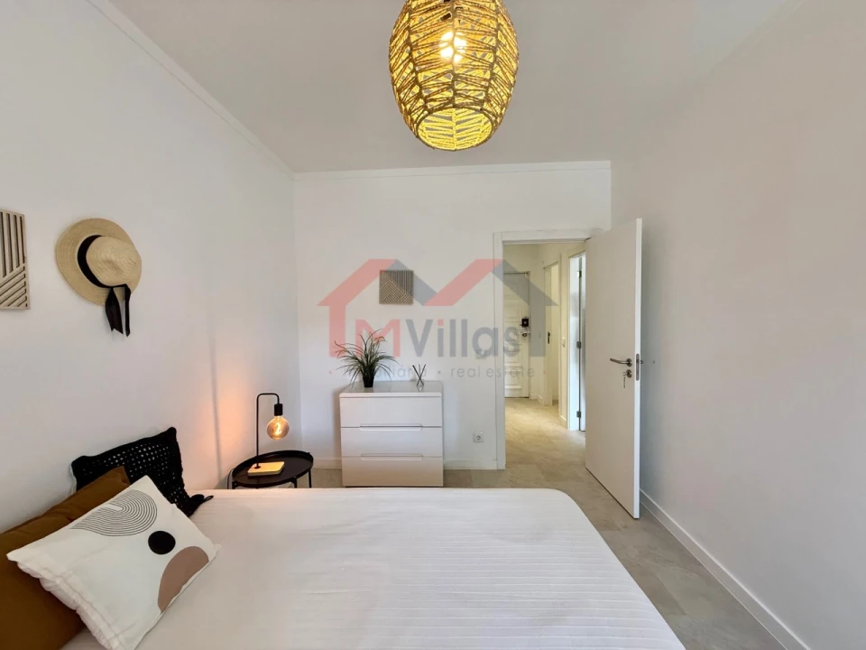 Apartamento T2 para Venda em Quarteira Foto 11