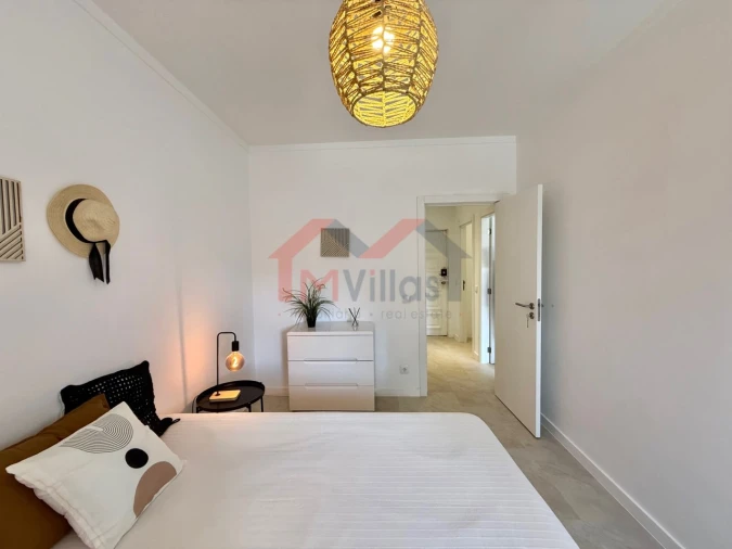 Apartamento T2 para Venda em Quarteira Foto 11