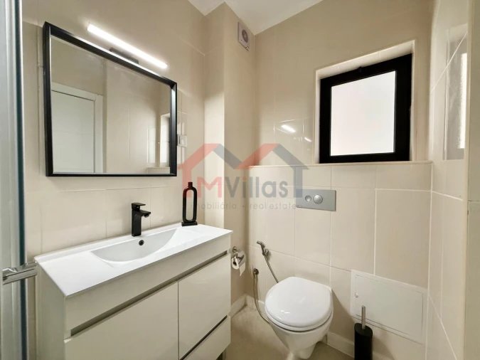 Apartamento T2 para Venda em Quarteira Foto 13