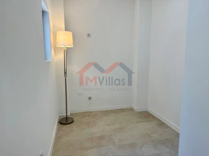 Apartamento T2 para Venda em Quarteira Foto 15