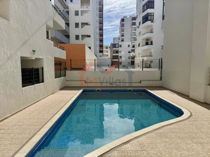 Apartamento T2 para Venda em Quarteira Foto 18