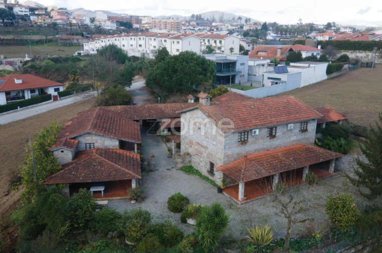 Quinta T5 para Venda em Cristelos, Boim e Ordem Foto 3