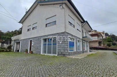 Negócio para Arrendamento em Santa Lucrécia de Algeriz e Navarra