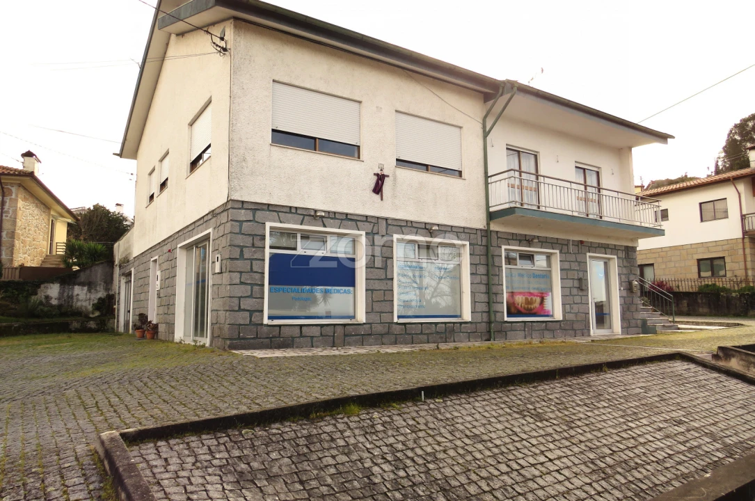 Negócio para Arrendamento em Santa Lucrécia de Algeriz e Navarra Foto 1