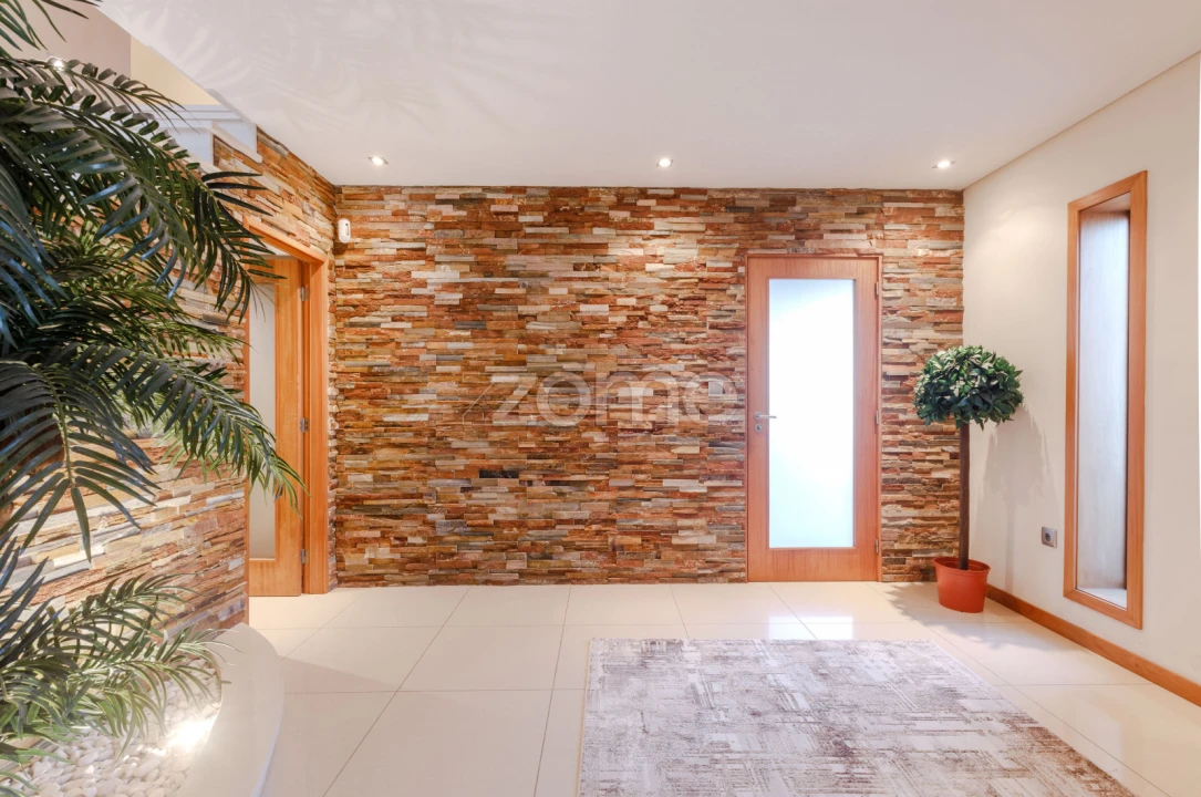 Moradia T4 para Venda em Esmeriz e Cabeçudos Foto 14