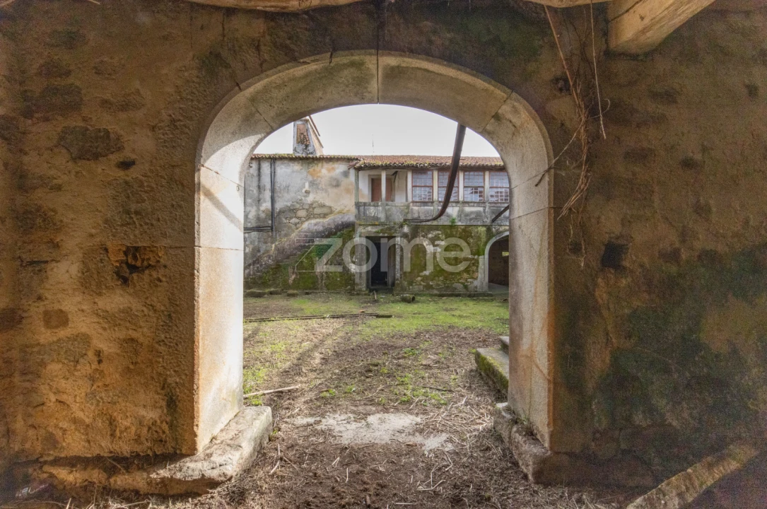 Prédio para Venda em Romariz Foto 29