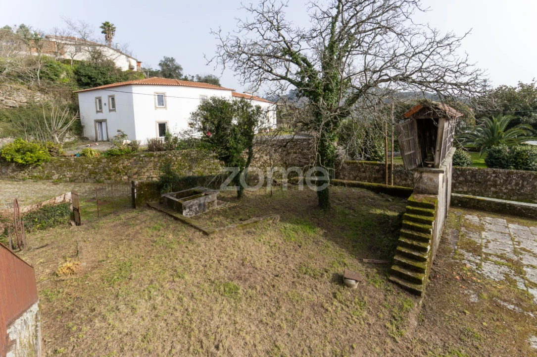 Prédio para Venda em Romariz Foto 50