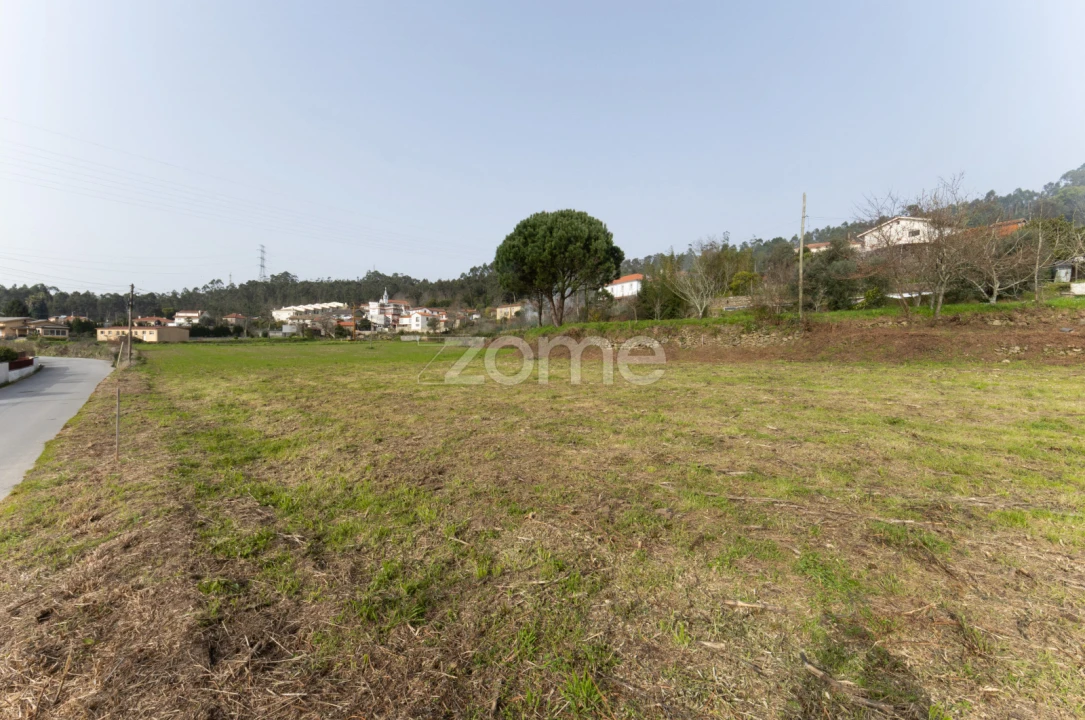 Prédio para Venda em Romariz Foto 55