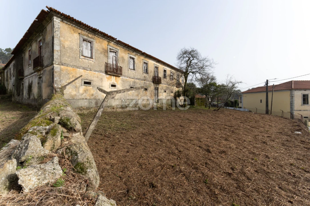 Prédio para Venda em Romariz Foto 56