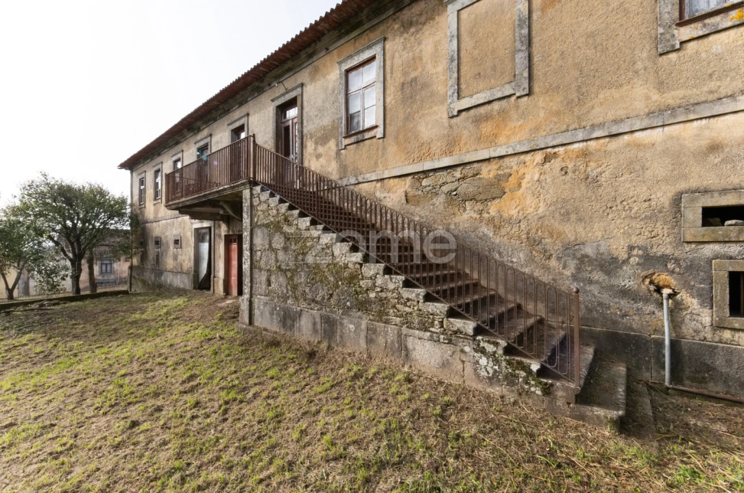 Prédio para Venda em Romariz Foto 61