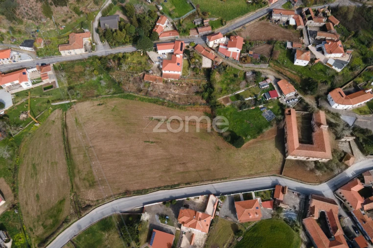 Prédio para Venda em Romariz Foto 63