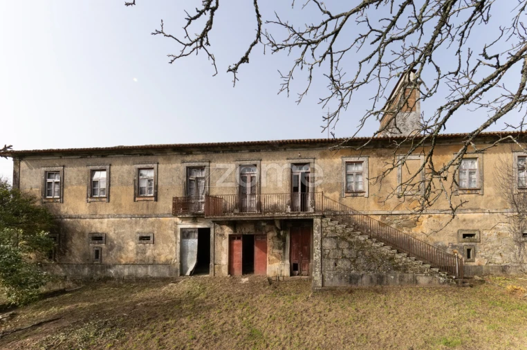Prédio para Venda em Romariz Foto 11