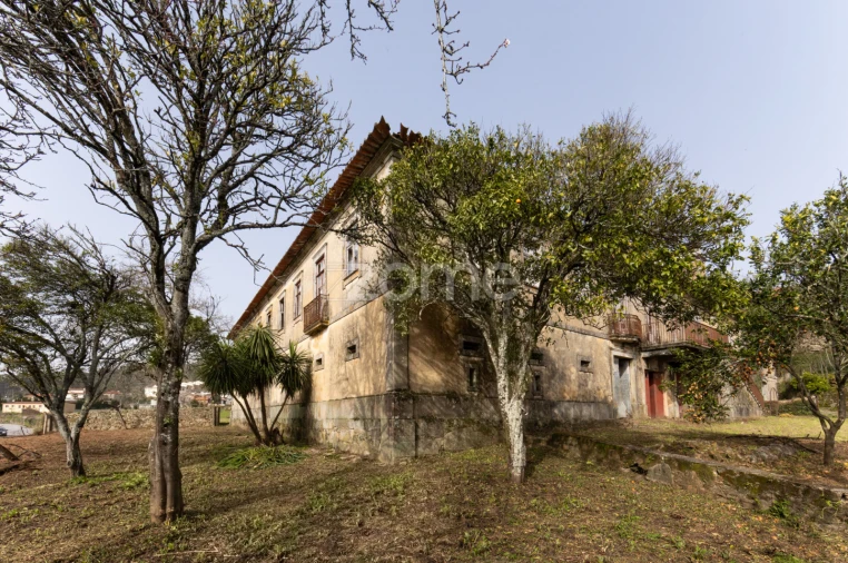 Prédio para Venda em Romariz Foto 17