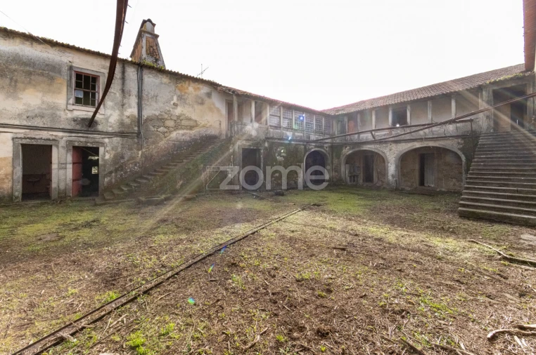 Prédio para Venda em Romariz Foto 30