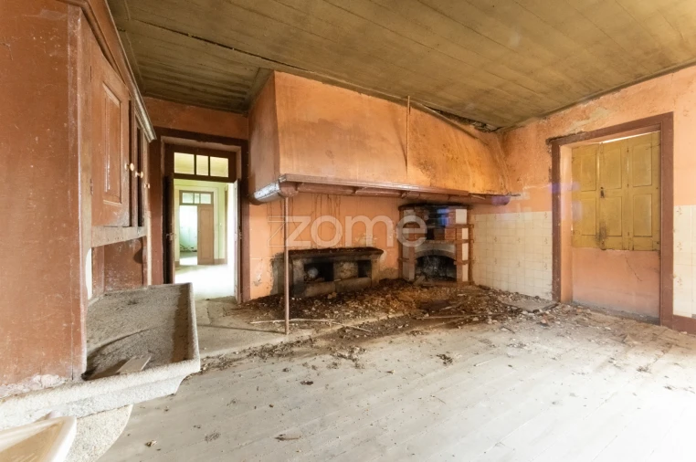 Prédio para Venda em Romariz Foto 40