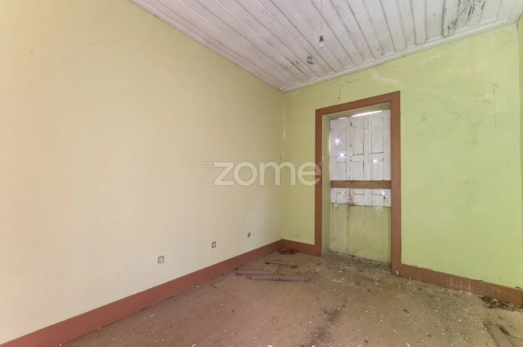 Prédio para Venda em Romariz Foto 45