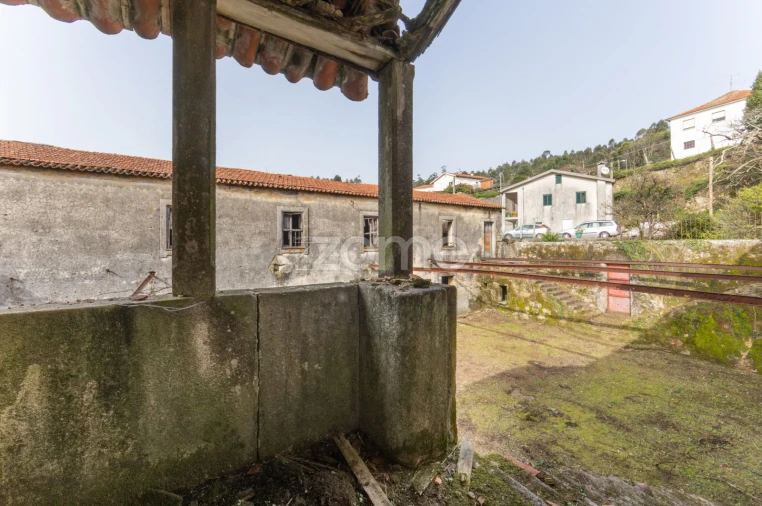 Prédio para Venda em Romariz Foto 49