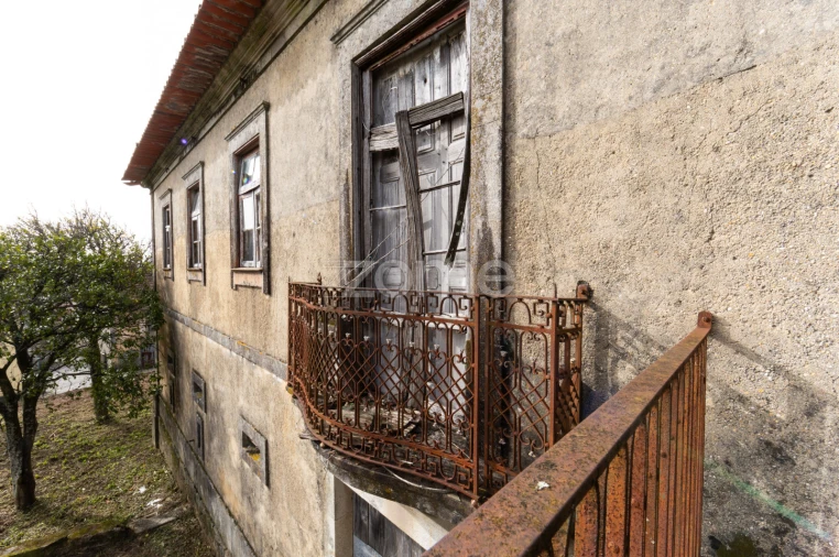 Prédio para Venda em Romariz Foto 51