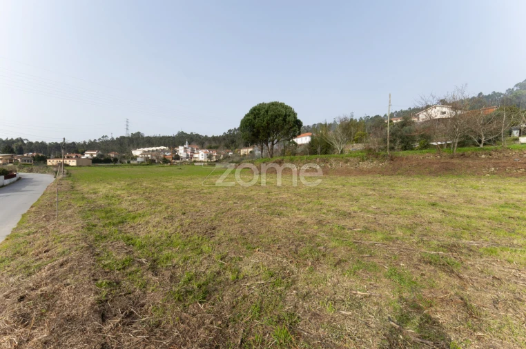 Prédio para Venda em Romariz Foto 55