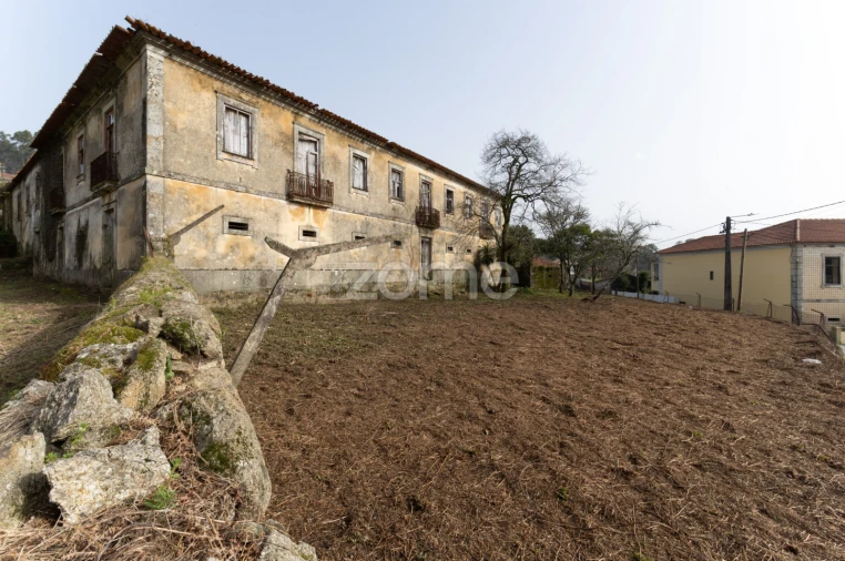 Prédio para Venda em Romariz Foto 56