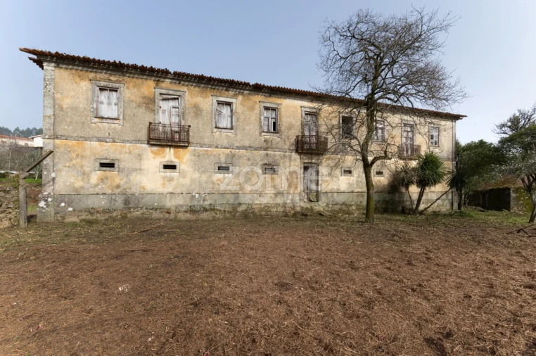 Prédio para Venda em Romariz Foto 57