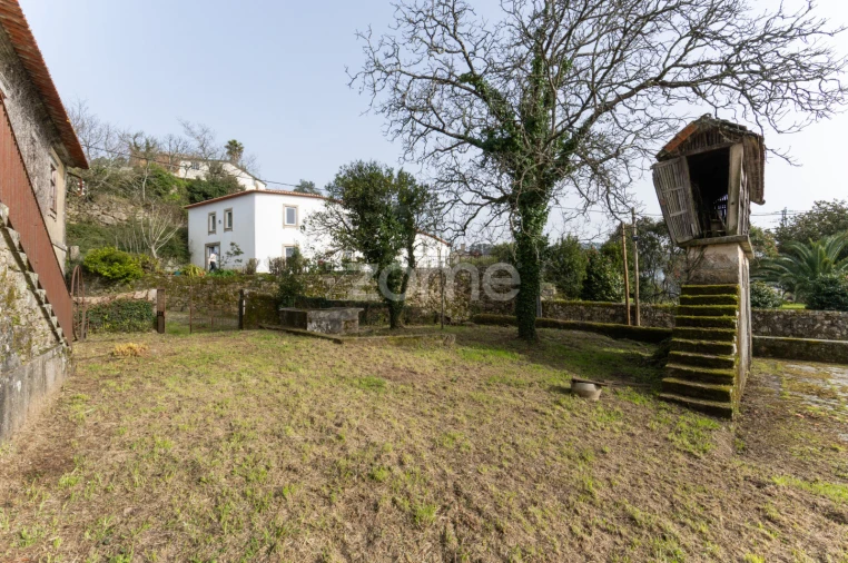 Prédio para Venda em Romariz Foto 60