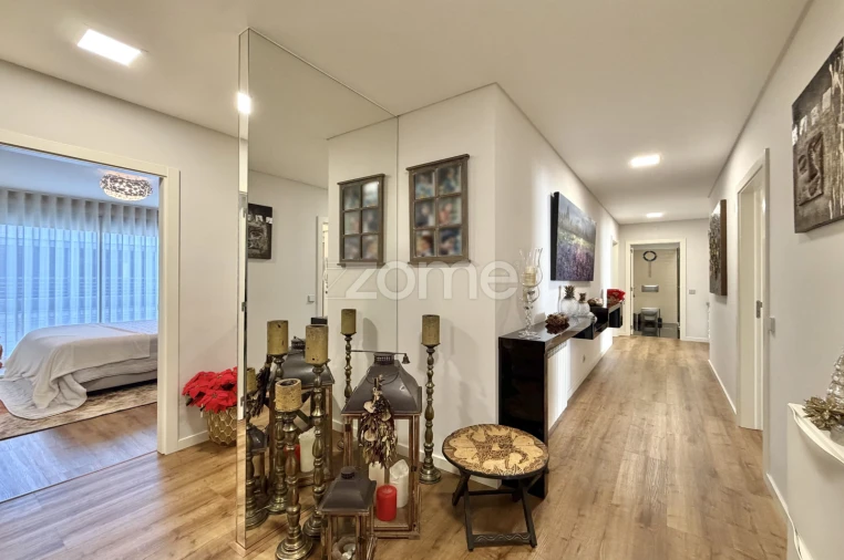 Apartamento T4 para Venda em Alcobaça e Vestiaria Foto 11
