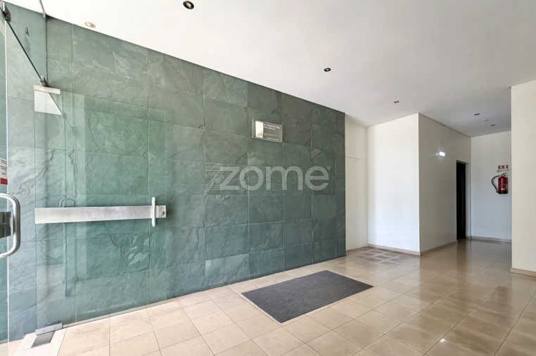 Apartamento T4 para Venda em Alcobaça e Vestiaria Foto 34