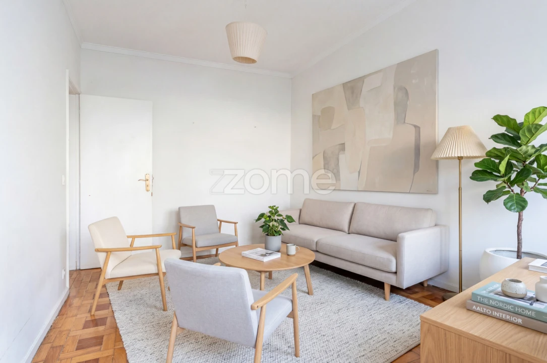 Apartamento T3 para Venda em Aguas Santas Foto 2